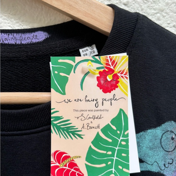 NWT We Are Hairy People hand painted chameleons. Size xs. - Picture 4 of 5